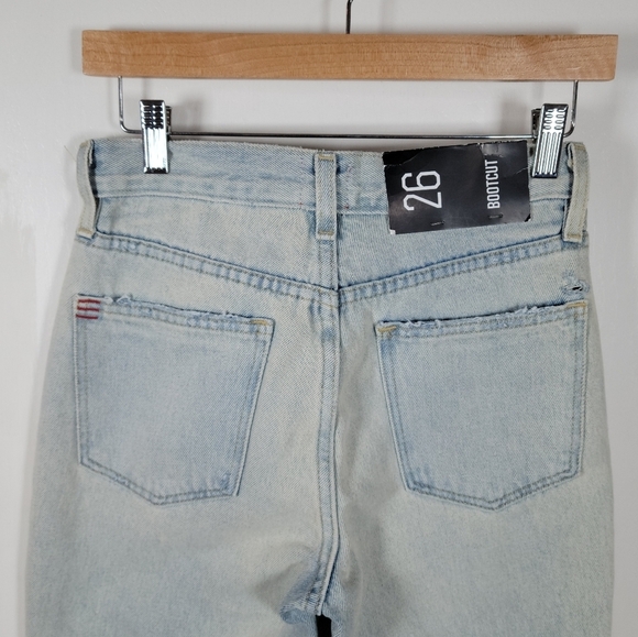 BDG Urban Outfitters Distressed Bootcut Jeans Size 26 - Picture 9 of 9